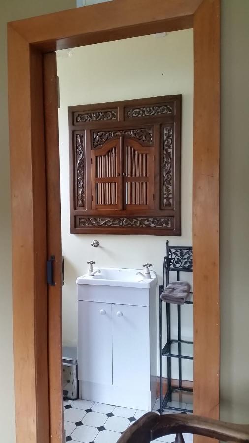 Two-Bedroom Cottage,925575961:JPEG